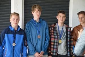 KAJ VEŠ O PROMETU 49